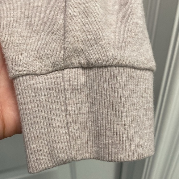 Victoria's Secret Pullover Long Sleeve Hooded Sweatshirt Size Medium - Picture 7 of 9